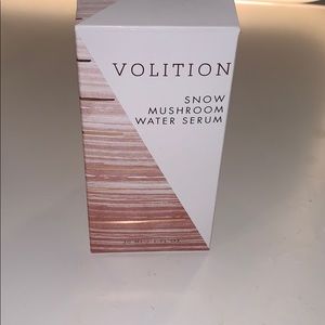 Snow mushroom water serum